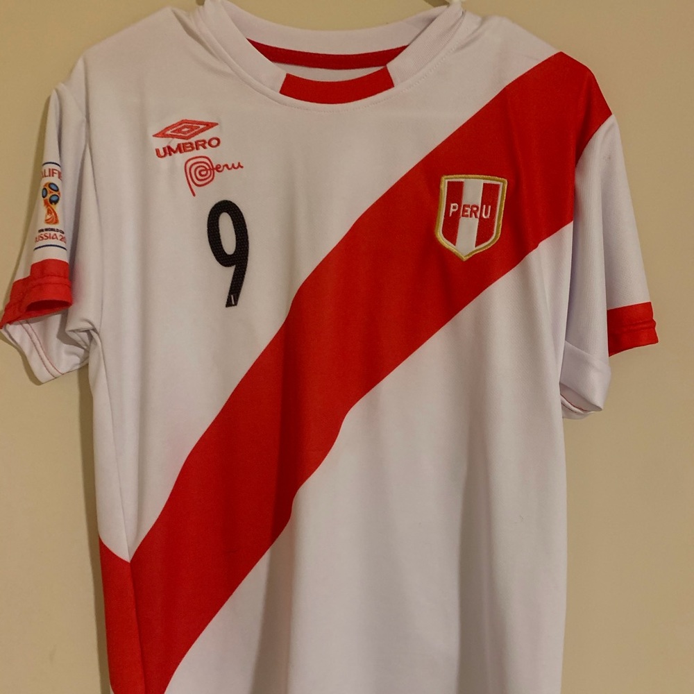 2018 World Cup Guerrero #9 Soccer Jersey